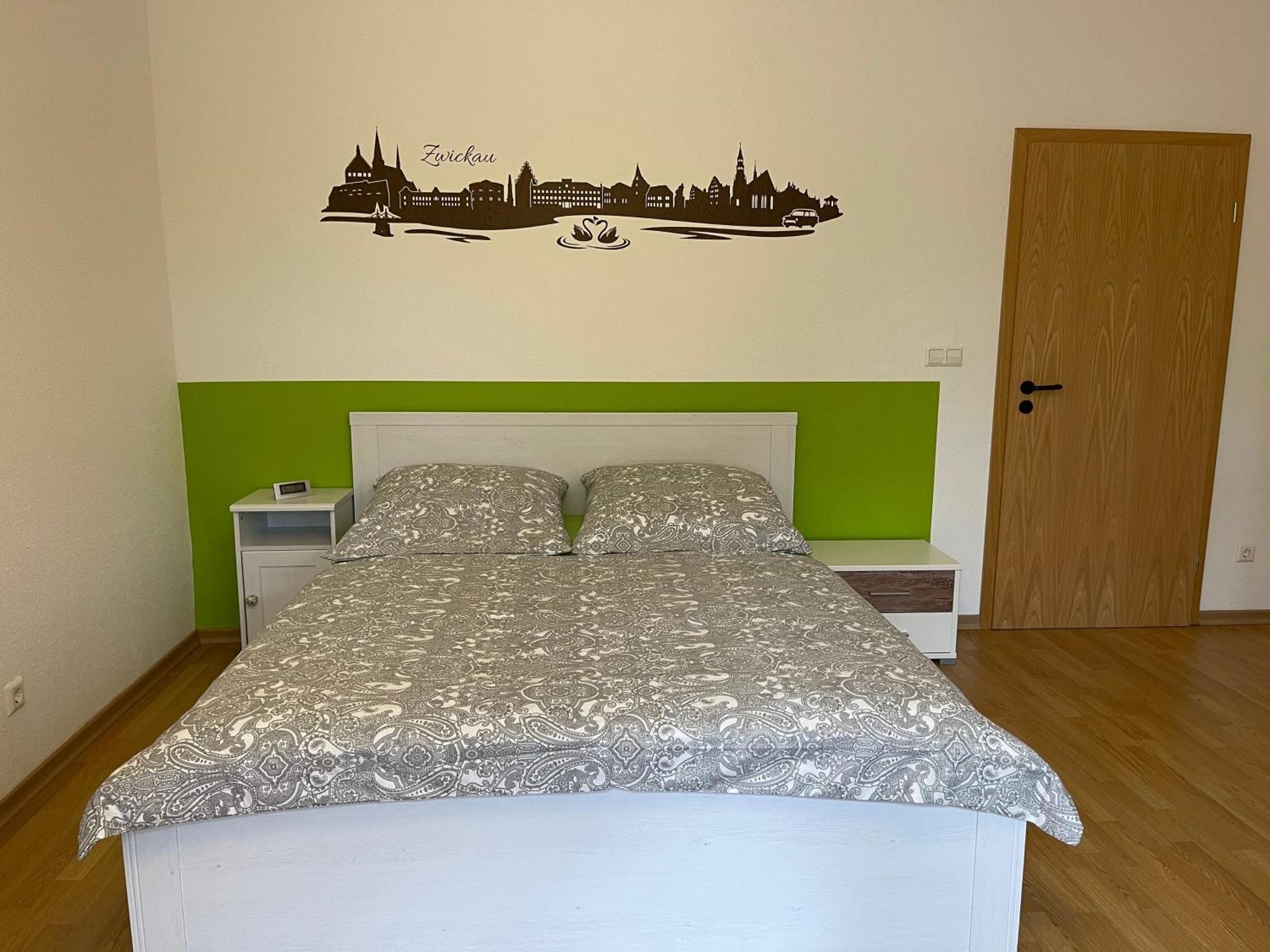 Ferienwohnung Im Zentrum Zwickaus Buitenkant foto